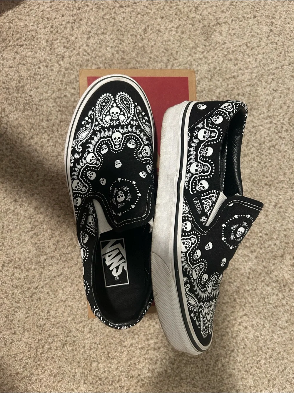 Vans Kids Black & White Skull Bandana Slip-On Sneakers